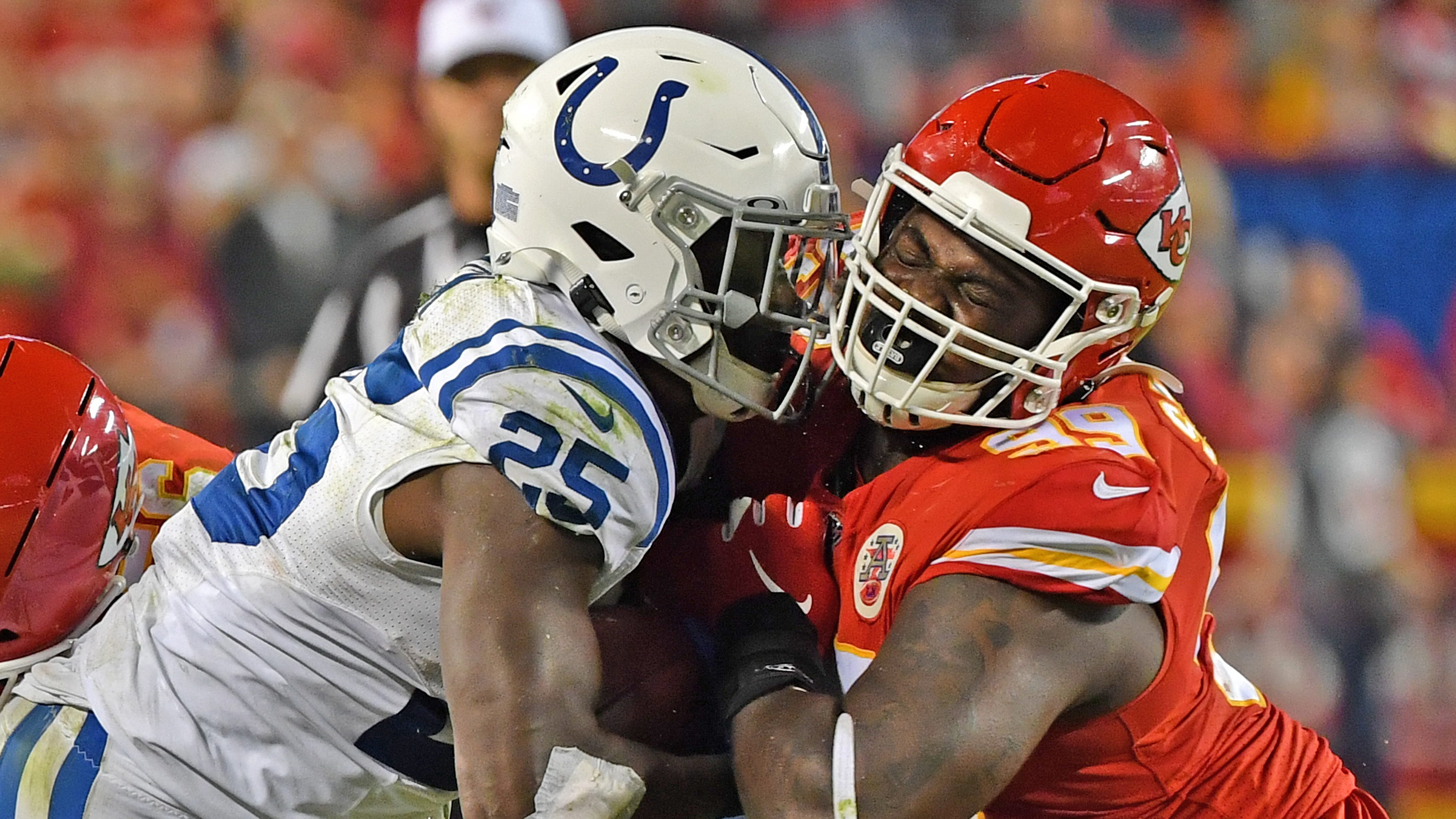 Chiefs designate DT Khalen Saunders, CB Chris Lammons to return from  injured reserve