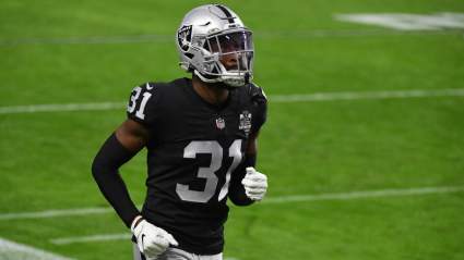Steelers Re-Sign Specialist, Add Ex-Raiders Fourth-Round Pick
