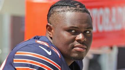 Bears Sign QB & 10 Others, Make Final Decision About Ledarius Mack