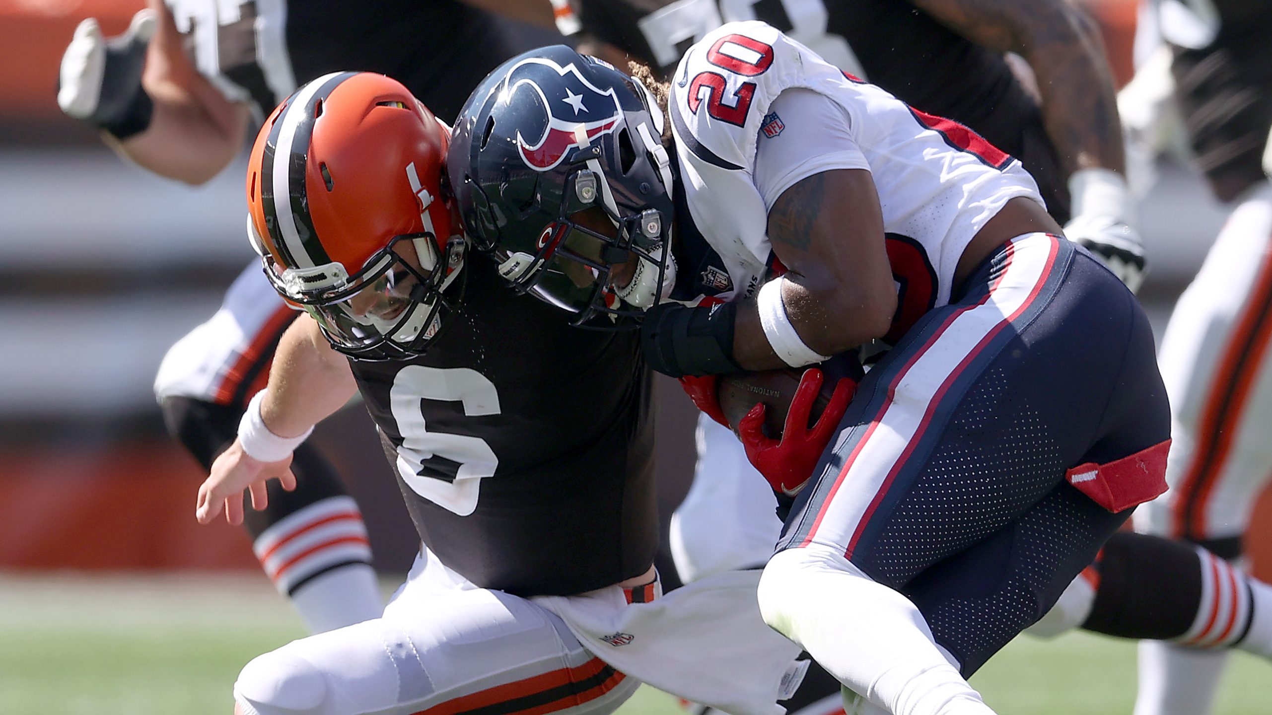 Browns To Sit Injured QB Baker Mayfield Thursday Night Against Broncos -  Steelers Depot