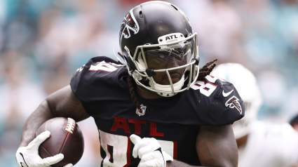 4x All-Pro Hints Interest in Returning to Vikings