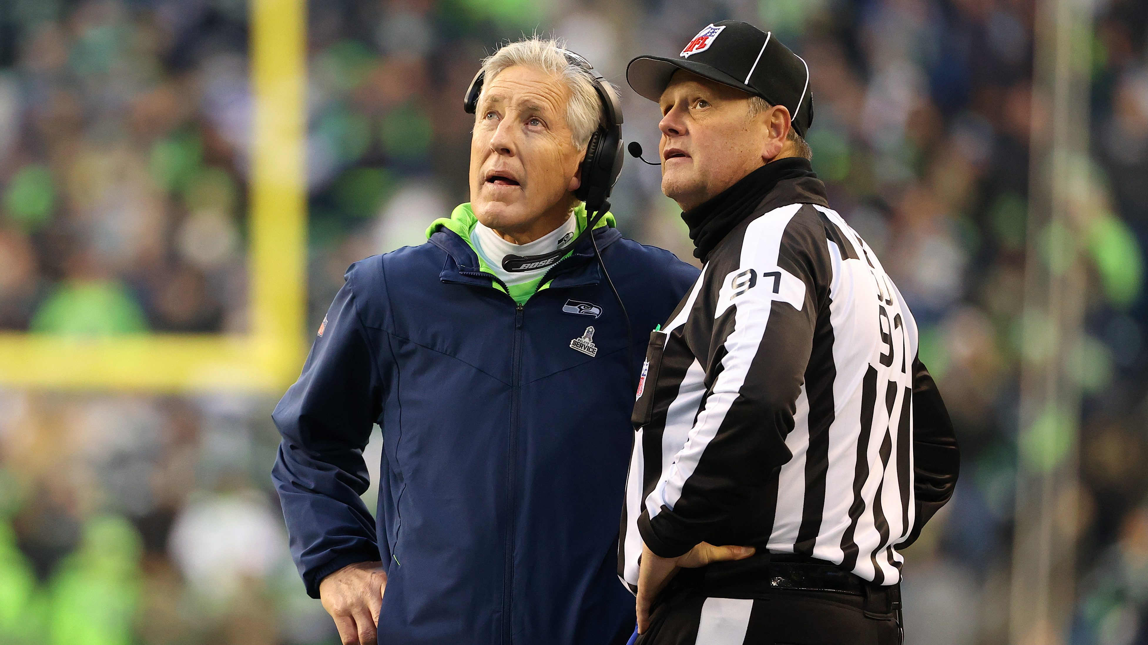 Head coach Pete Carroll of the Seattle Seahawks reacts after a second  News Photo - Getty Images