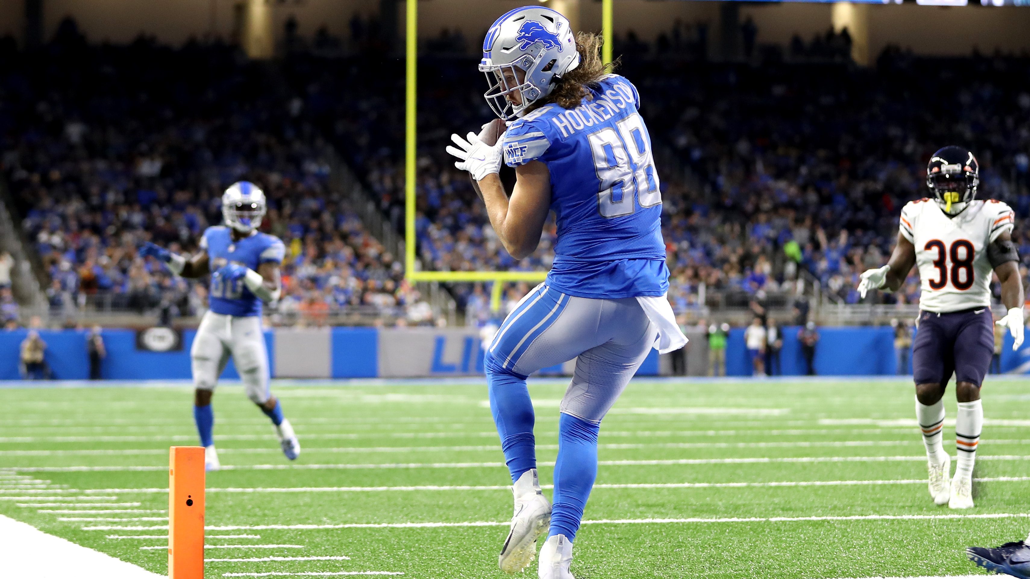 T.J. Hockenson of the Detroit Lions looks on before the game against  News Photo - Getty Images