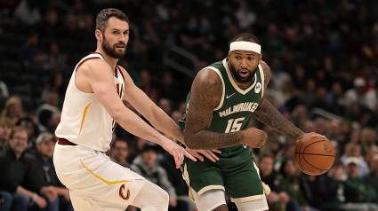 Mavericks ‘Expressed Interest’ in Contract for 4-Time All-Star: Report