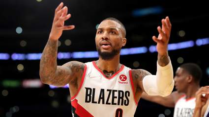 Sixers Twitter Reacts to Damian Lillard Visiting Philadelphia