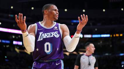 Proposed Trade Sends Lakers Disgruntled 3-Time All-Star