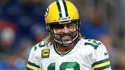 Aaron Rodgers Trade Suitor Requests to Interview Packers OC: Report