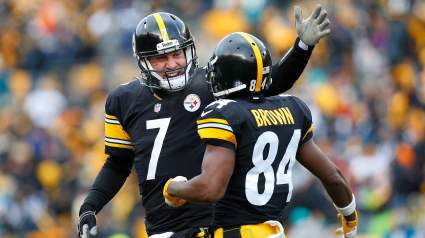Fans Roast Antonio Brown After Twitter Message to Ben Roethlisberger