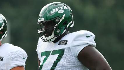 Jets Veteran Leader Makes Curious Comments About Mekhi Becton