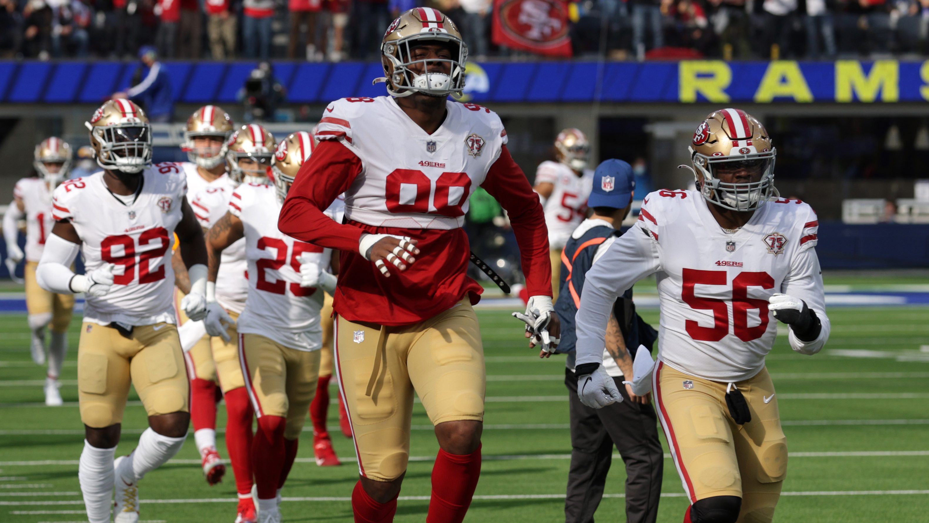 Ambry Thomas of the San Francisco 49ers reacts following a 27-24