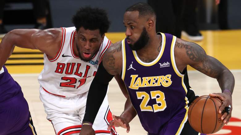Thad Young LeBron James Bulls-Lakers