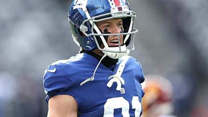 Giants Sign Fan-Favorite WR, 8 Others to New Contracts