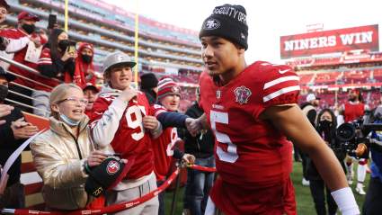 49ers HC Kyle Shanahan Reveals Which QB He Plans to Start in Week 18