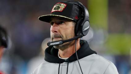 Child Rushes 49ers Sideline, Kyle Shanahan During Texans Game [VIDEO]