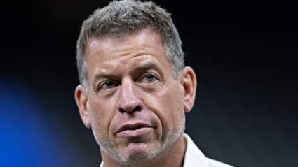 Troy Aikman Roasted By Fans for Takes on 49ers QB Jimmy Garoppolo