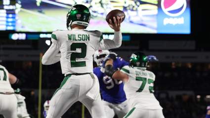 Jets’ Laurent Duvernay-Tardif Addresses Chances of Returning in 2022
