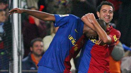 Barcelona Legends Xavi & Eto’o Enjoy Emotional Reunion [WATCH]