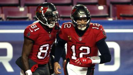 Antonio Brown on Tom Brady: ‘He Needs Me to Play Football’