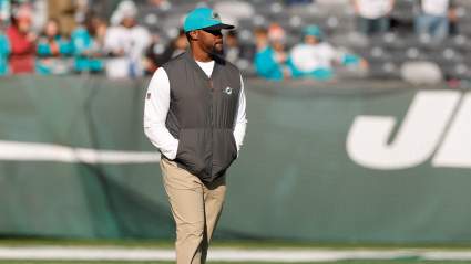 Jets HC Robert Saleh Opens up on Brian Flores, NFL Hiring Process