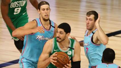 Controversial Big Man a Buyout Option for Warriors: Analyst