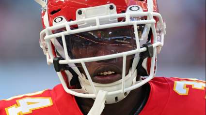 Seahawks Sign Former Super Bowl Champion Running Back