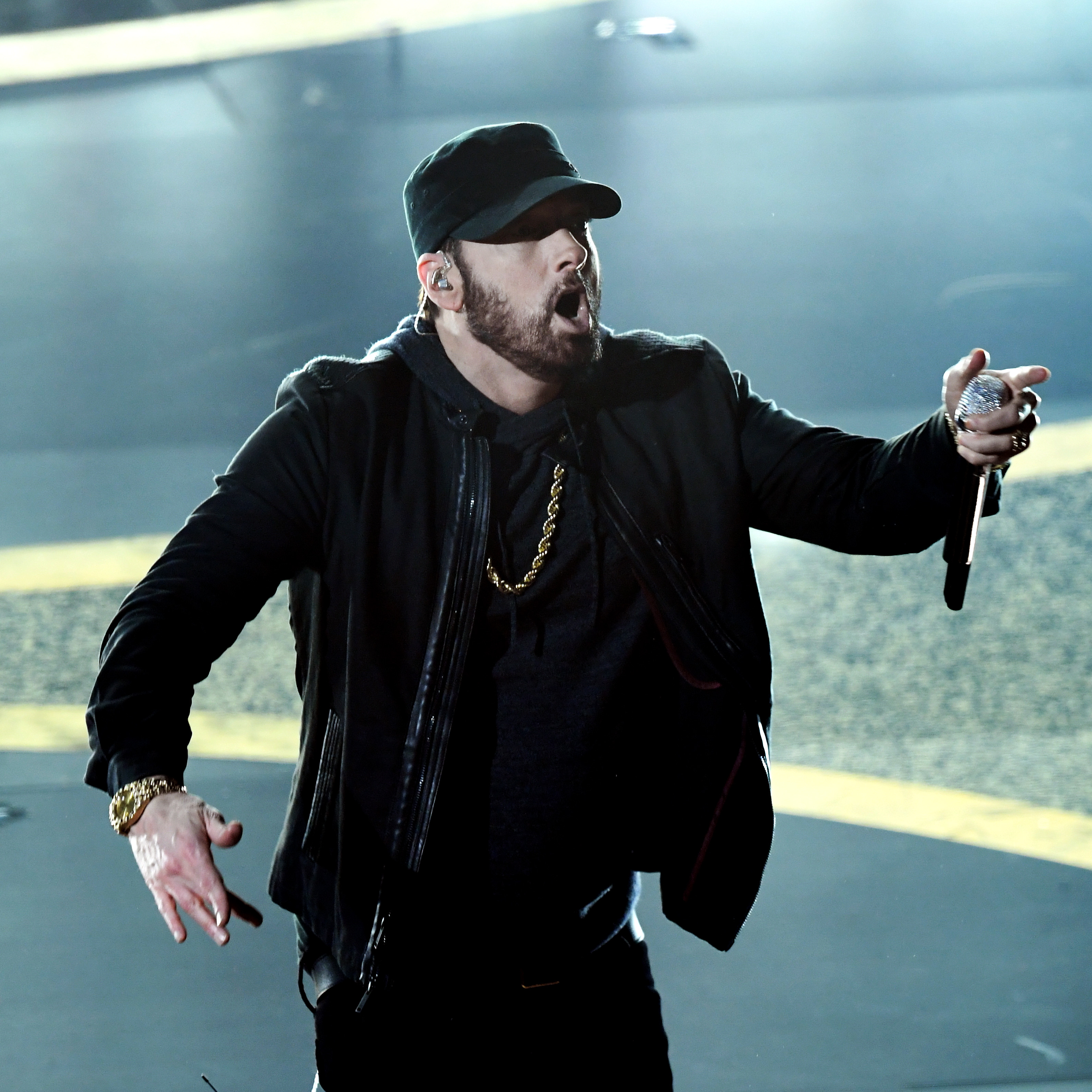 Eminem Has a Beard and Brown Hair Now and the Internet Cant Handle It   Entertainment Tonight
