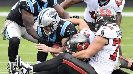Browns Sign Former Panthers Specialist to Deal