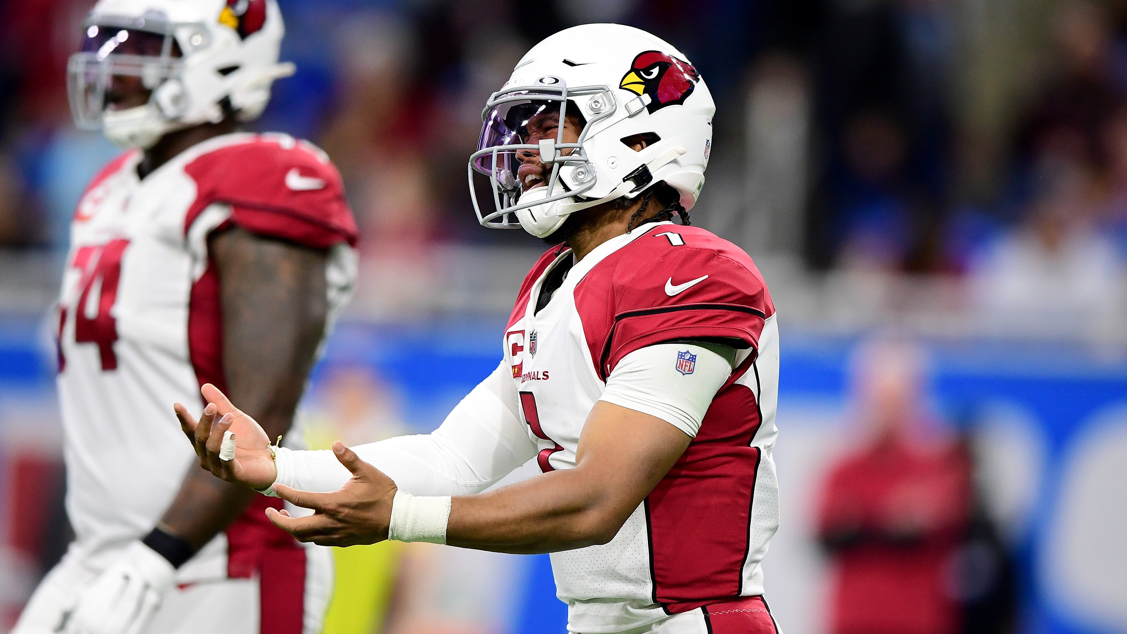 BREAKING: Kyler Murray has been traded to the Detroit Lions for 2 first  round draft picks, a 2022 third round pick, a 2023 second round…