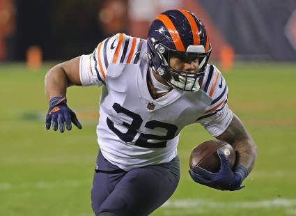Bears Rumors: Cap Expert Drops Telling Info on Future of David Montgomery