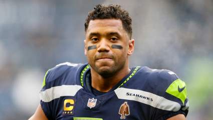 New Mock Draft Sends Seahawks First-Round Quarterback After Trade