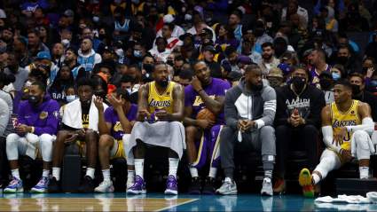 Proposed Trade Sends Lakers Former Sixth Man of the Year