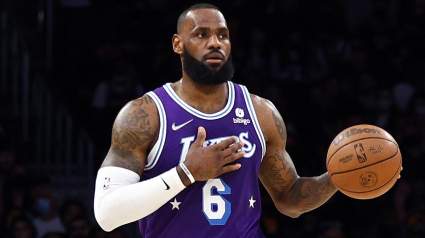 Lakers Star LeBron James Preaches Accountability to Teammates