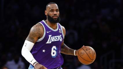 Lakers’ LeBron James Gives Crucial Update on Ailing Knee