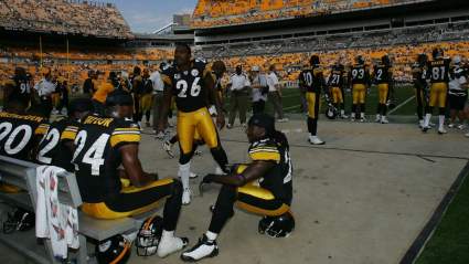 Deshea Townsend Spurned Vikings for ‘Bigger Role’ With Jaguars: Report