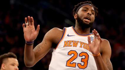 Knicks Center Owns up on Twitter After Embarrassing Loss