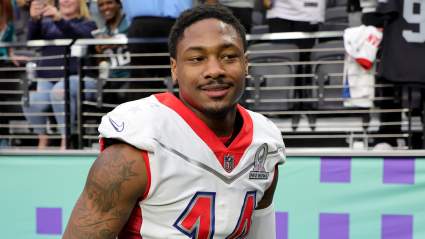 Bills WR Stefon Diggs Shares Very Revealing Memory of Younger Brother