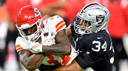 Raiders Star Calls Out 49ers for ‘Dogs***’ Free Agency Offer