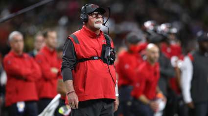 Buccaneers Pro Bowler Announces Sudden Retirement at 28