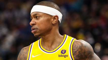New York Knicks Pressed to Sign 2-Time All-Star