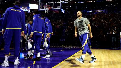 Stephen Curry Reacts to Major Warriors Injury Update