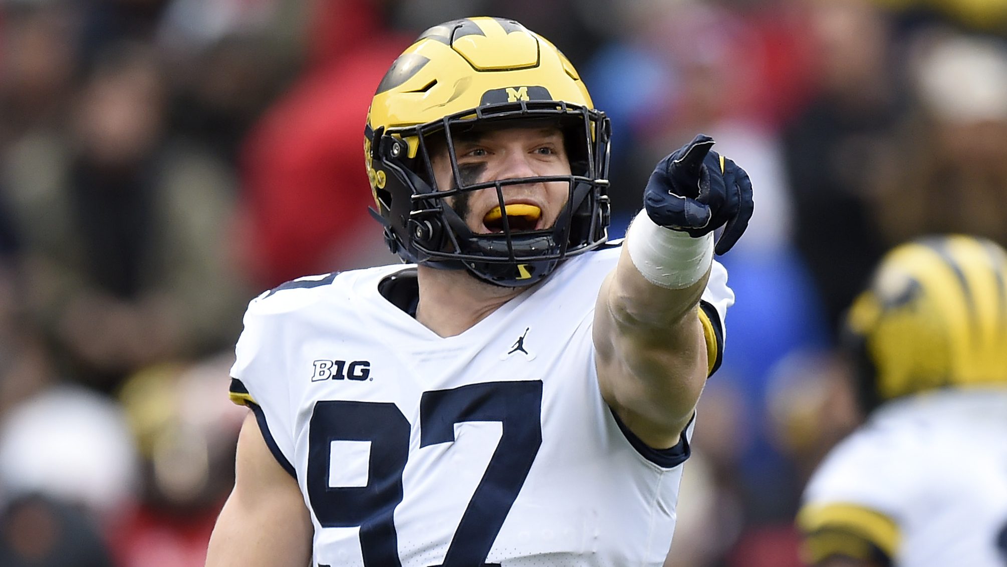 2022 NFL Draft: Michigan DE Aidan Hutchinson shines in prime time