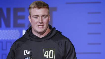 Broncos Meet With Potential 1st-Round Tackle Prospect at NFL Combine