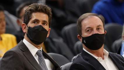 Warriors at Risk of Losing Veteran Starter, Analyst Says
