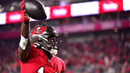 Bucs’ Chris Godwin Breaks Silence on Timetable for Comeback