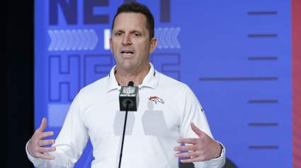 Broncos Predicted to Sign Massive $250 Million Dollar Contract