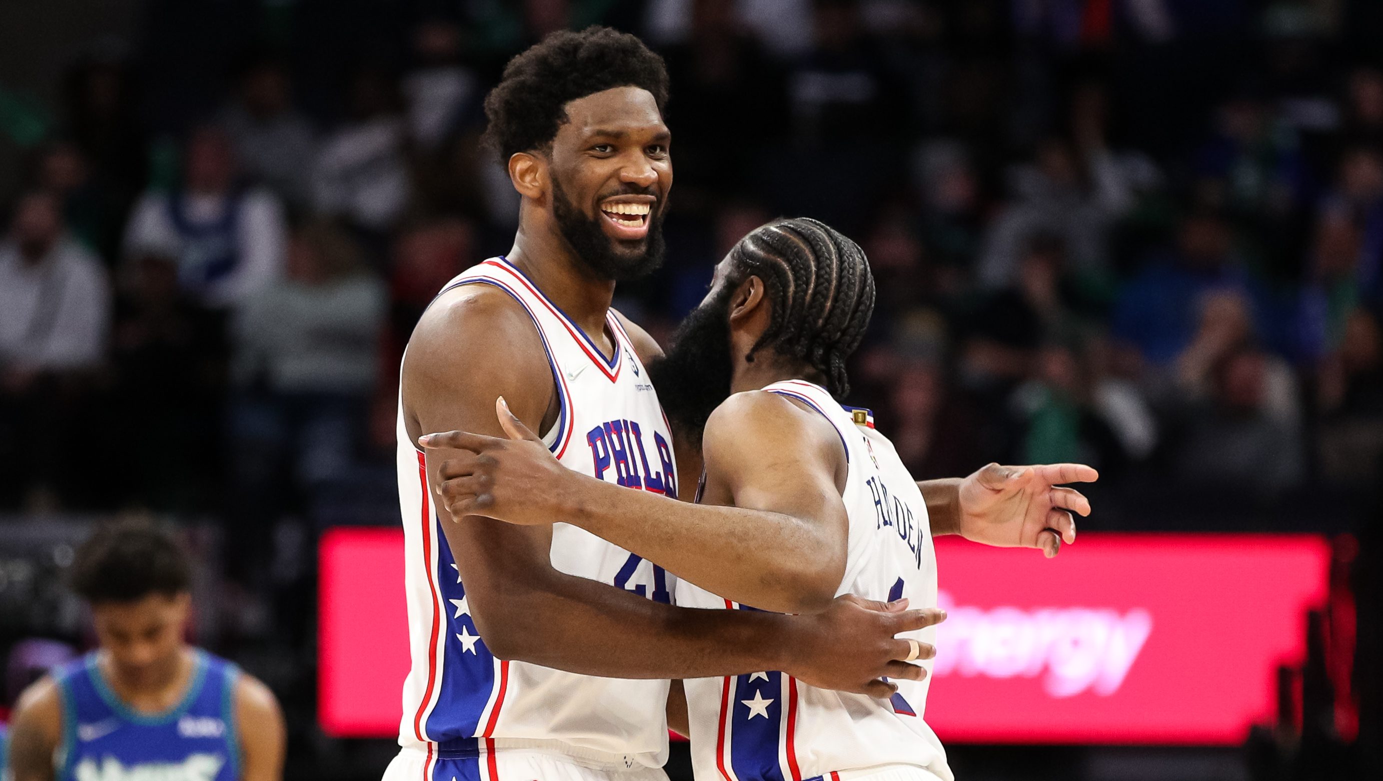 Tyrese Maxey of the Philadelphia 76ers and Julius Erving talk during  News Photo - Getty Images