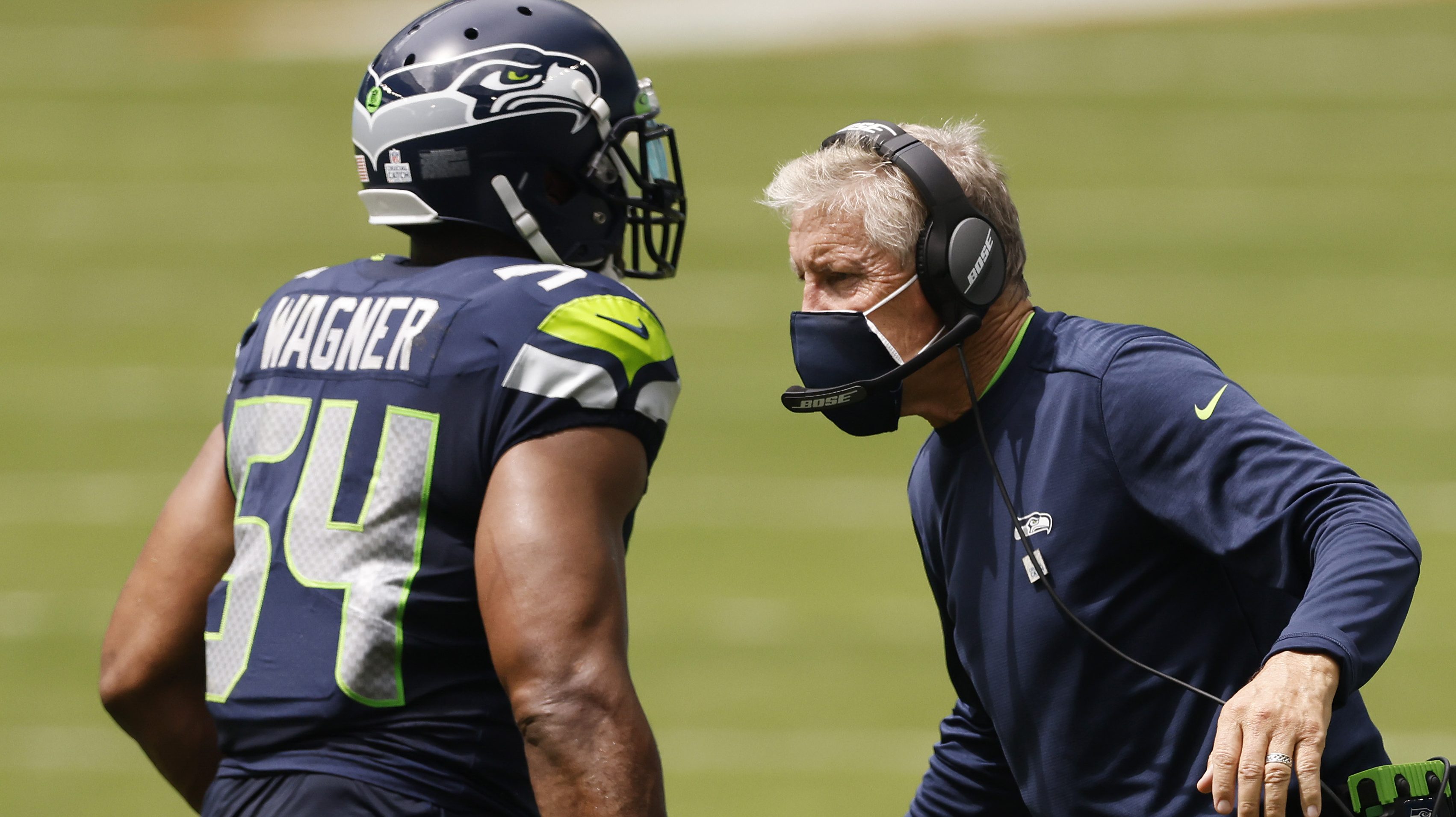 Seahawks releasing LB Bobby Wagner after trading Wilson