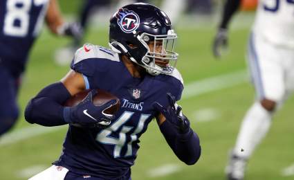 Bears Add Dynamic & Punishing Rusher in Free Agency