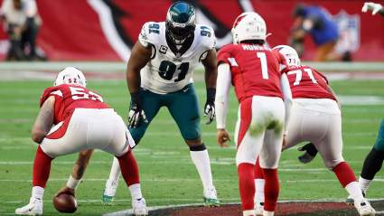 Zach Ertz Trying to Recruit All-Pro DT for Cardinals