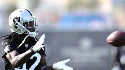 Notable Raiders Free Agent Bust Signs Deal With NFC Team: Report